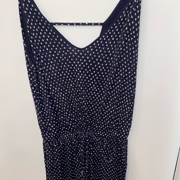 H&M comfortable romper with pockets! - Picture 2 of 6